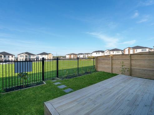 3 Seelie Court, Flat Bush