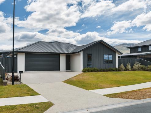 8 Searle Drive, Cromwell
