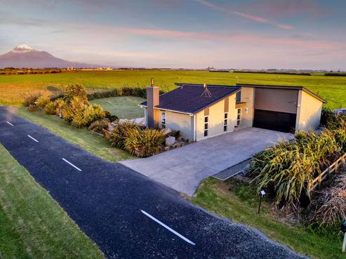 265 Tai Road, Opunake