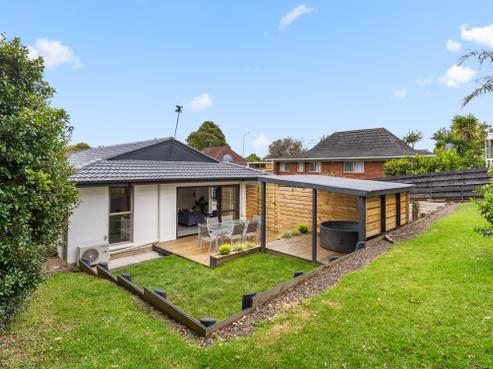 2/354 Bucklands Beach Road, Bucklands Beach