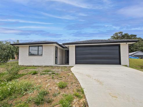 3 Royal Street Annes Drive, Kamo
