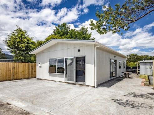 60F Burns Street, Ohakune