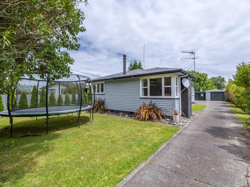 21 Brooklyn Road, Carterton