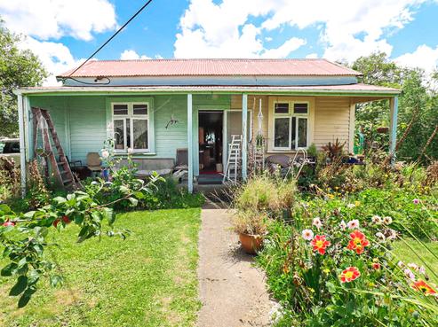 76990 State Highway 2, Dannevirke