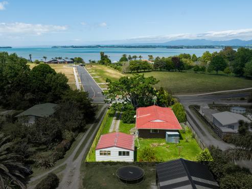 124 Athenree Road, Athenree
