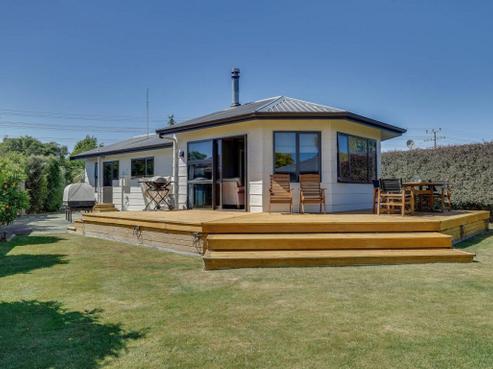 36 Anglesea Street, Renwick