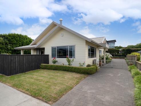 69 Kaimanawa Street, Taupo