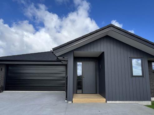 15 Papakiri Road, Wainui