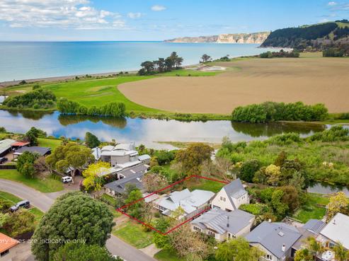 42 Kuku Street, Te Awanga