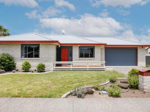 50 Potae Avenue, Lytton West