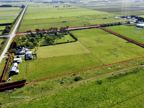 177 Awarua School Road, Clifton