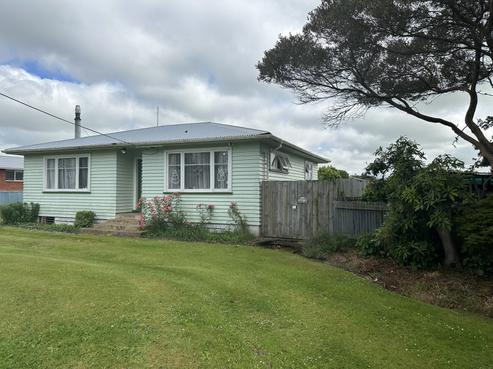 22 Conway Road, Eltham
