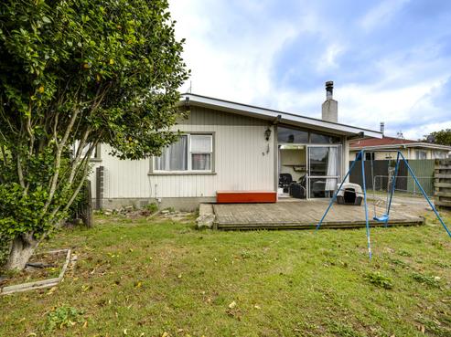 51 Liverpool Crescent, Flaxmere