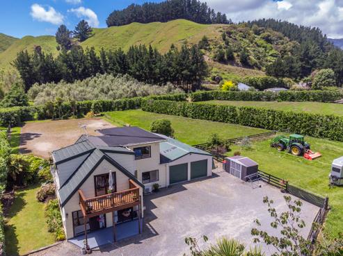 244 Waitohu Valley Road, Otaki