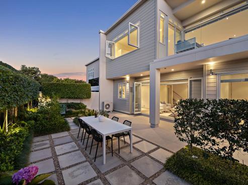 42B Waimarie Street, Saint Heliers
