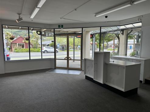87 Main Road, Redcliffs