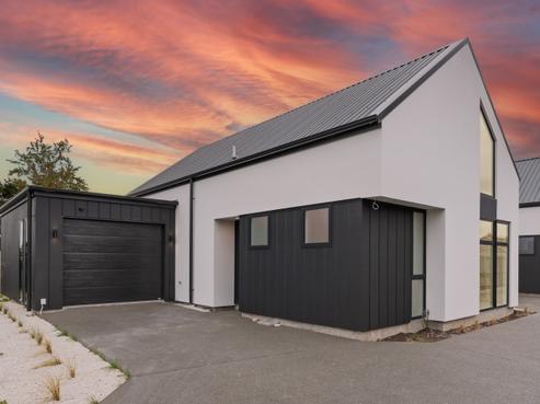 25 Winters Road, Redwood