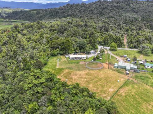 135 Mcbeth Road, Hikuai
