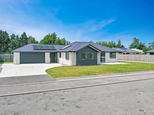 28 Geoff Geering Drive, Elgin