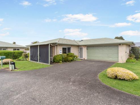 8 Village Place, Tuakau