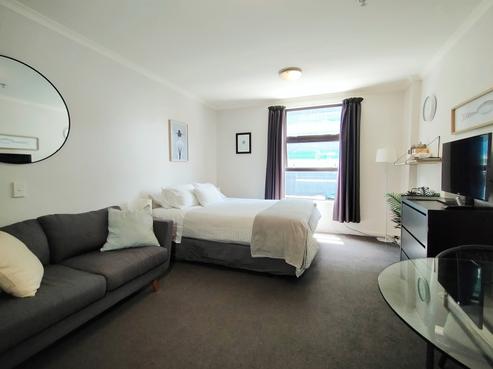207/5 Aitken Street, Thorndon