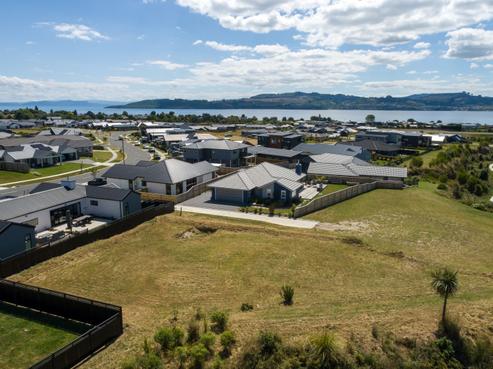 29 Raupo Crescent, Wharewaka