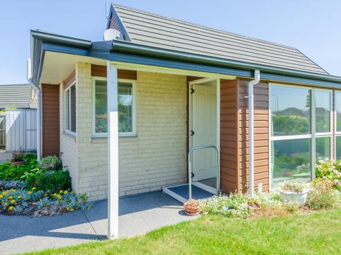 2/150 Williams Street, Kaiapoi