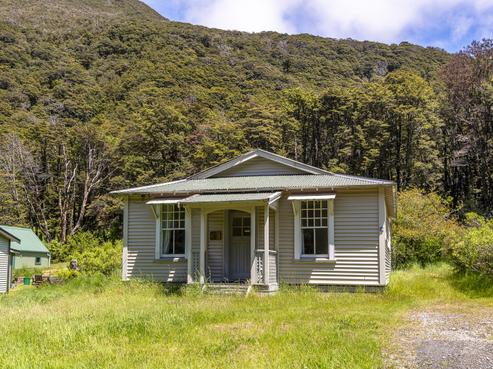 12 Sunshine Terrace, Arthur's Pass