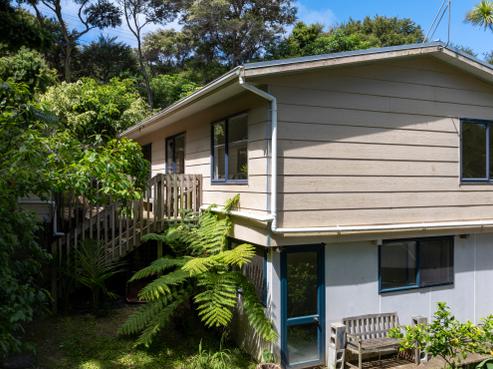 51 Bay Road, Ostend