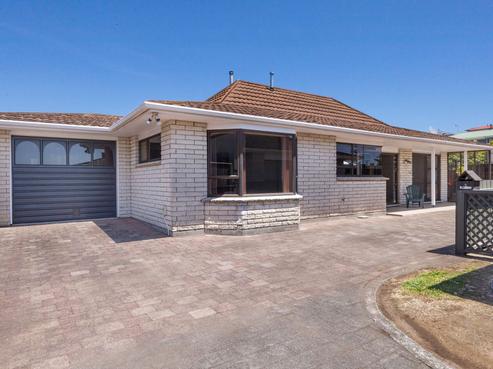 481 Saint Aubyn Street, Moturoa