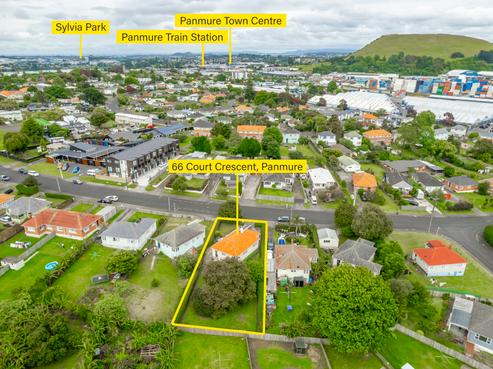 66 Court Crescent, Panmure