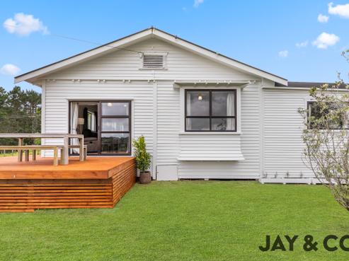 357 West Road, Brookby