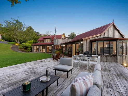 48 Attwood Road, Paremoremo