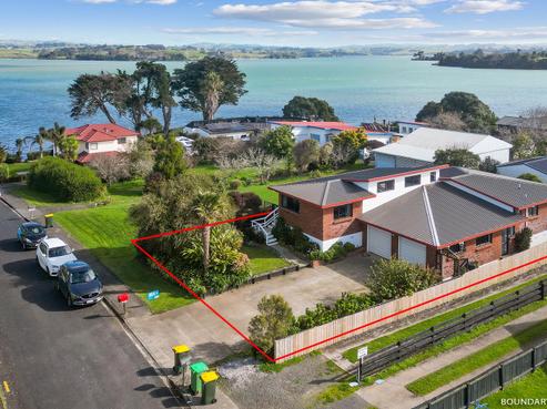 4 Channel View Road, Clarks Beach