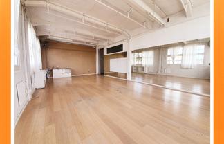 Affordable and Funky Industrial Style Space