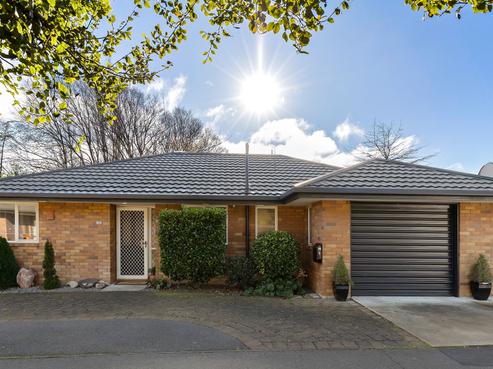 9 Castle Way, Beckenham
