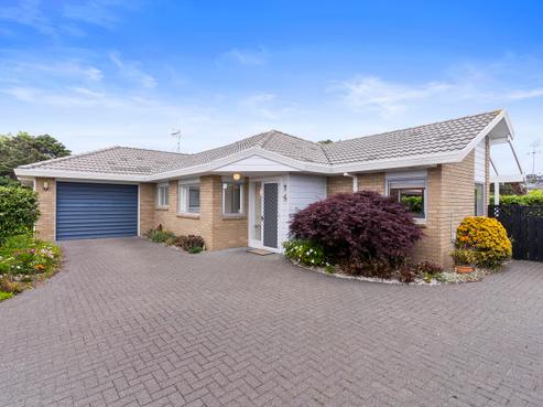 3/23 Lakeside Drive, Orewa