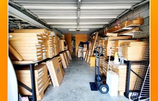 Drive-in Warehouse/Storage in Grey Lynn