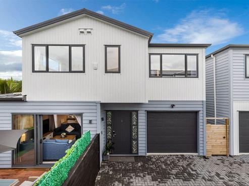 14B Notre Dame Way, Albany