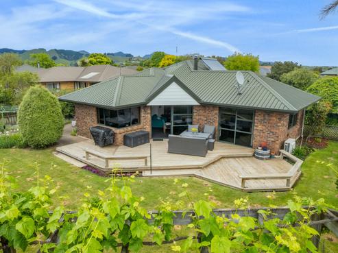 10 Stagg Place, Brightwater