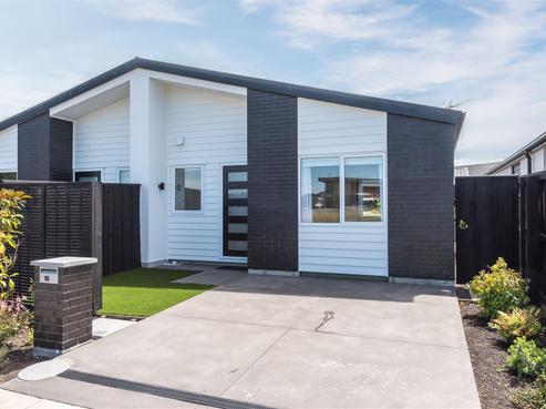 16 Greengrass Crescent, Kaiapoi