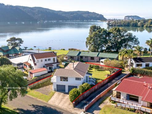 167 Durrant Drive, Whangamata