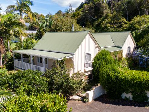 5 Thomas Street, Mangonui