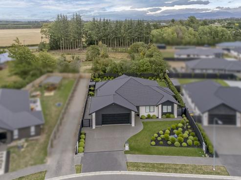 13 Owen Drive, Darfield