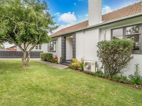 107 Islington Street, Turnbull Thomson Park