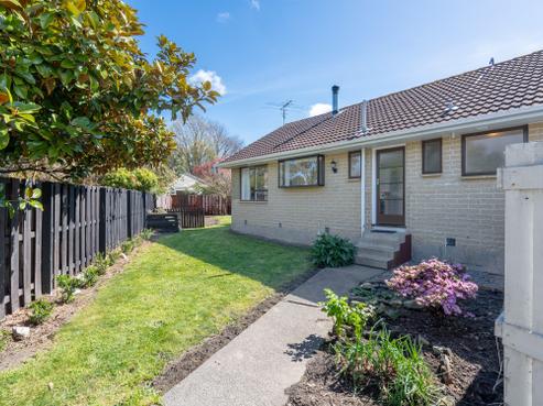 2/69 Moffat Drive, Lincoln