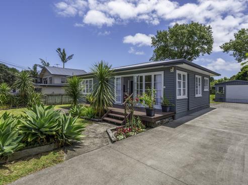 4 Second View Avenue, Beachlands