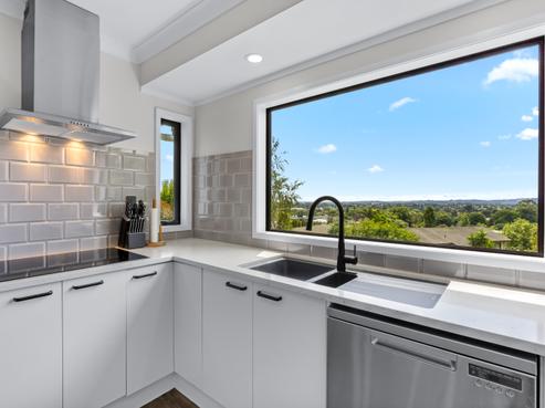 28 Barberton Terrace, Red Hill