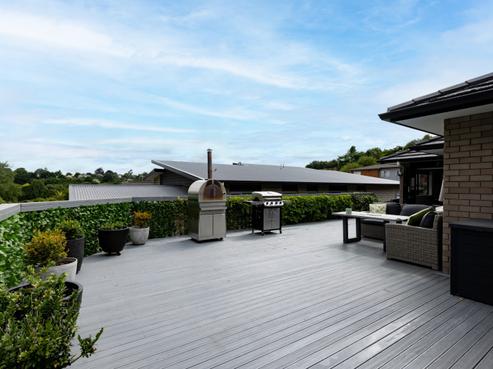 39 Alpers Ridge, Leamington