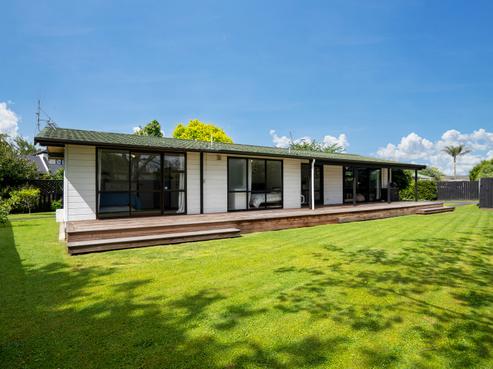 5 Corrielea Crescent, Cambridge
